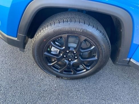 New 2026 Jeep Compass Latitude image 21