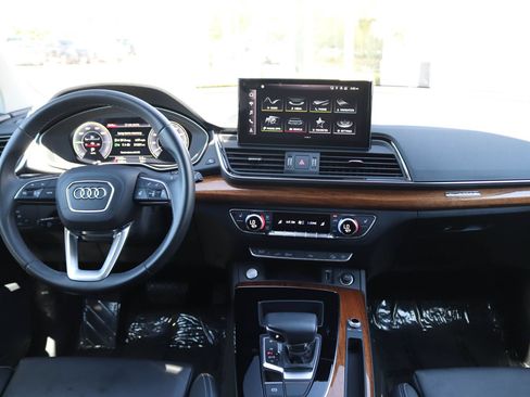 Certified 2023 Audi Q5 e Premium w/ Convenience Package AWD/4WD image 14