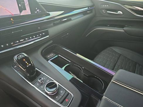 Certified 2023 Cadillac Escalade V image 25