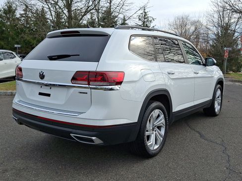 Certified 2023 Volkswagen Atlas SE image 6