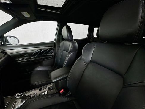 Used 2019 Mitsubishi Outlander GT image 20