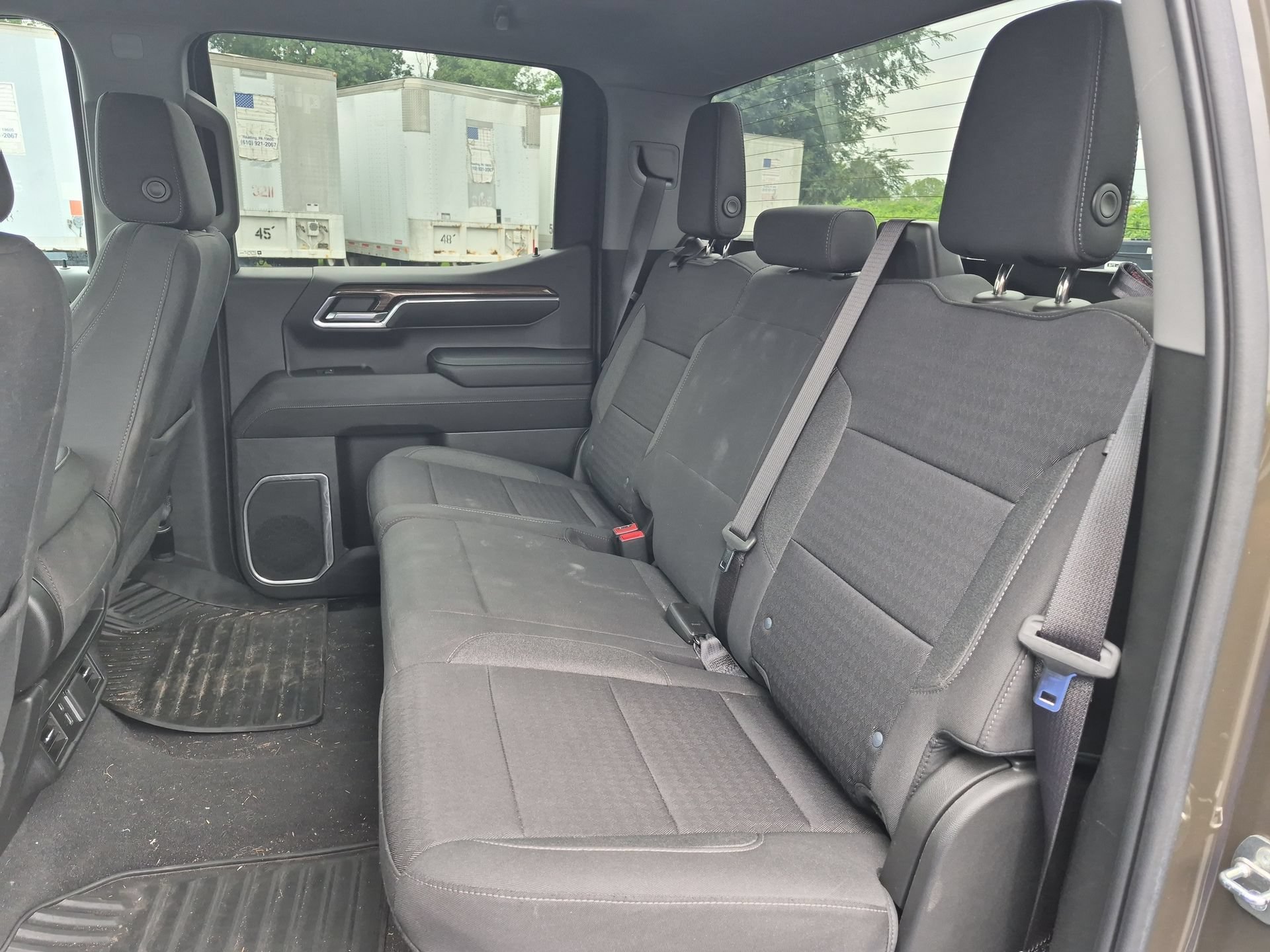 Certified 2023 Chevrolet Silverado 1500 LT AWD/4WD image 25