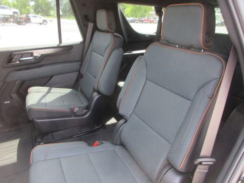 New 2026 GMC Yukon AT4 w/ AT4 Premium Plus Package AWD/4WD image 12