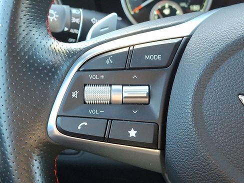 Used 2023 Genesis G70 2.0T w/ Sport Prestige Package image 24