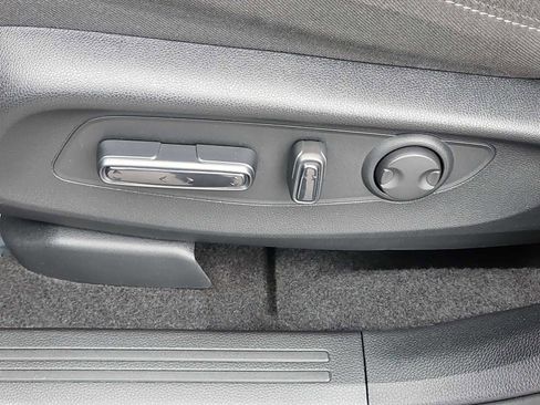 Certified 2023 Honda CR-V EX image 13