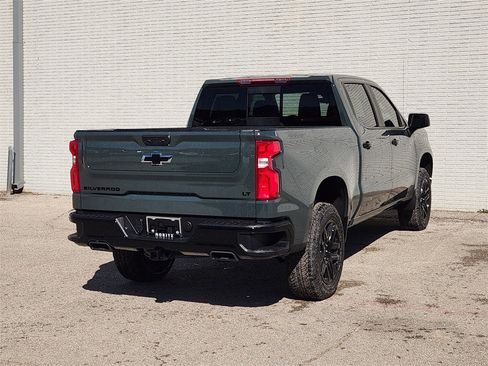 New 2026 Chevrolet Silverado 1500 LT Trail Boss w/ Dark Appearance Package image 4