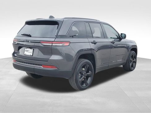 New 2026 Jeep Grand Cherokee Limited image 4
