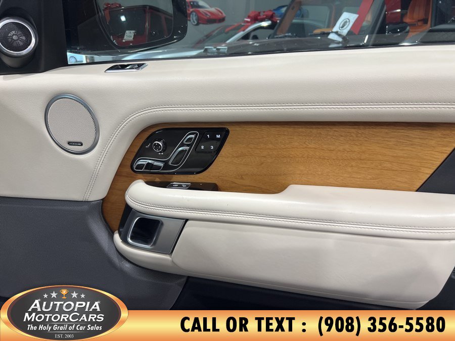 Used 2020 Land Rover Range Rover HSE AWD/4WD image 18