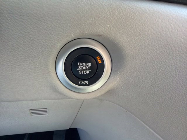 Used 2023 Chrysler Voyager LX FWD image 17