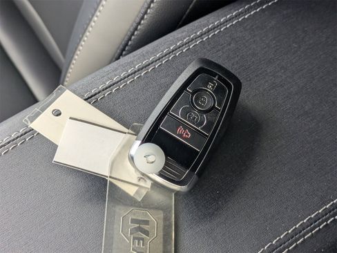 New 2025 Ford Bronco Outer Banks w/ Sasquatch Package image 37