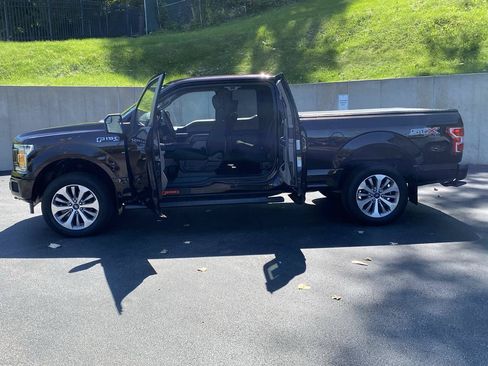 Used 2018 Ford F150 XL w/ Equipment Group 101A Mid AWD/4WD image 8