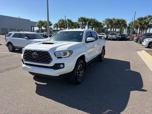 Used 2023 Toyota Tacoma TRD Sport w/ Technology Package image 33