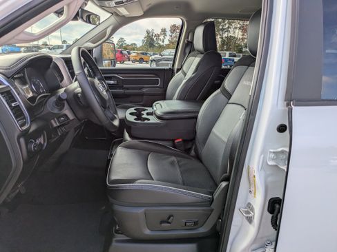 Used 2024 RAM 2500 Laramie w/ Safety Group image 11