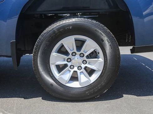 Used 2024 Chevrolet Silverado 1500 LT RWD image 12