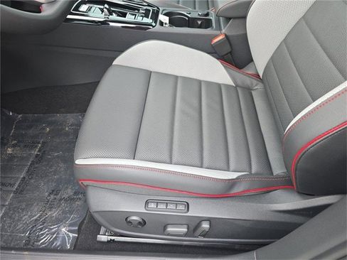 New 2026 Volkswagen GTI SE image 14