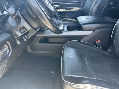 Used 2022 RAM 2500 Laramie AWD/4WD image 28