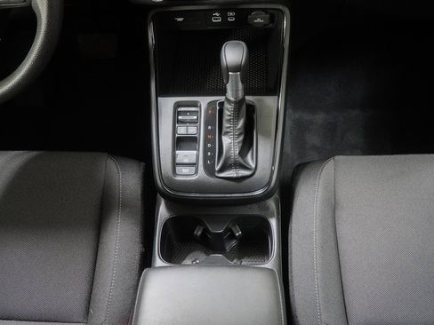 Certified 2025 Honda CR-V EX image 30