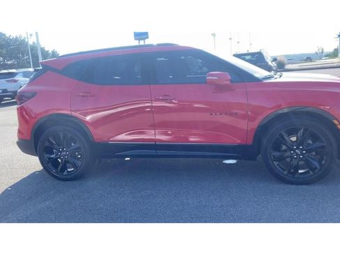 Used 2021 Chevrolet Blazer RS w/ Enhanced Convenience Package image 9