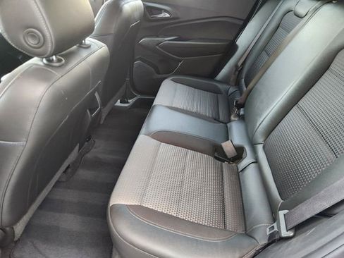 Used 2024 Chevrolet Trax LT image 28