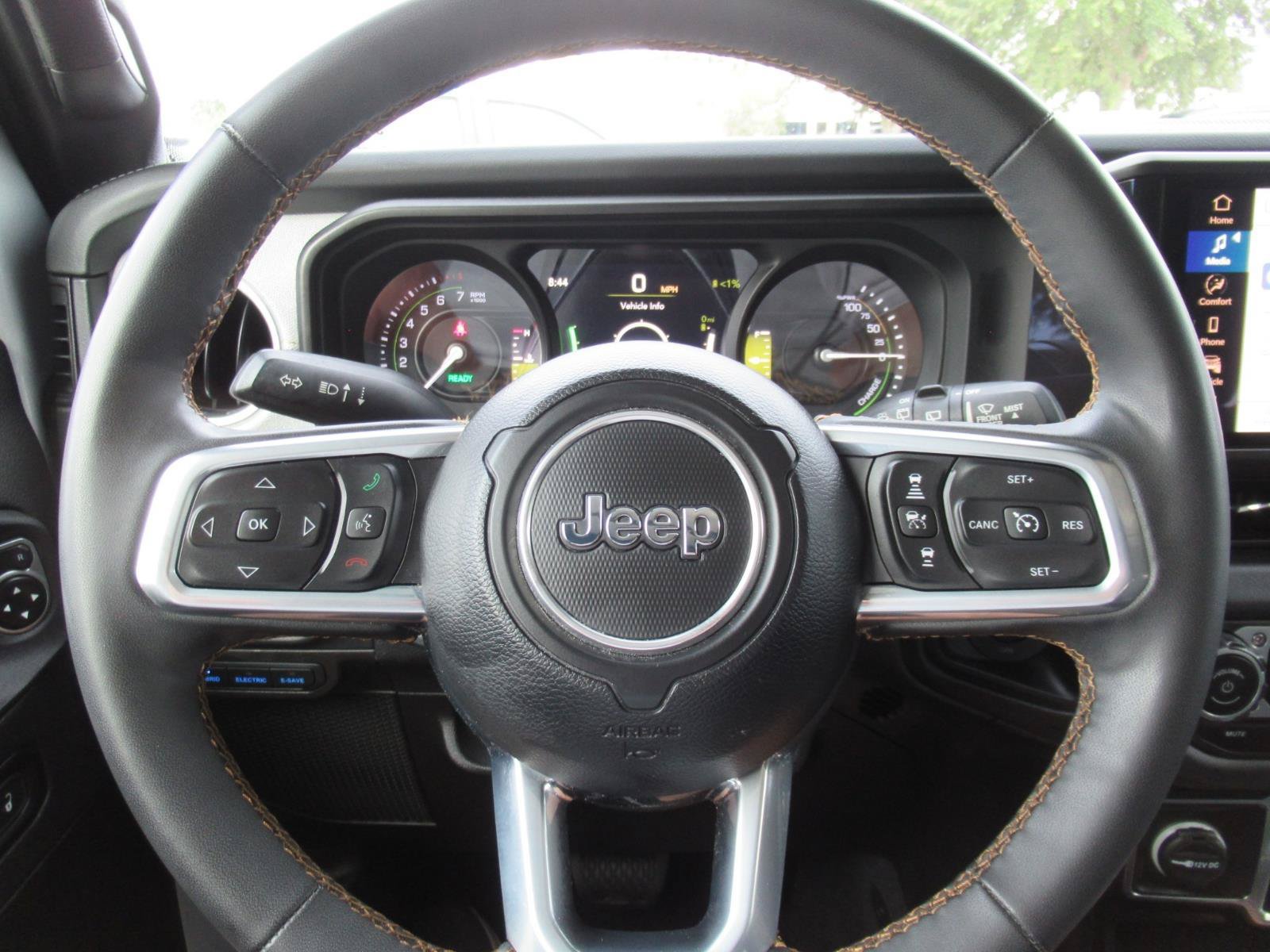 Certified 2024 Jeep Wrangler Unlimited Sahara AWD/4WD image 25
