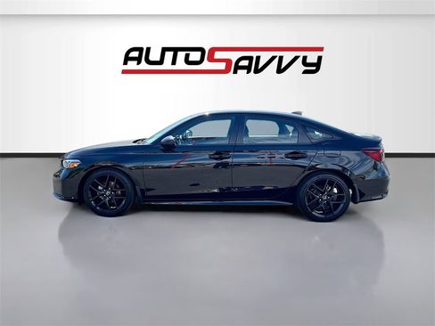 Used 2025 Honda Civic Sport image 4