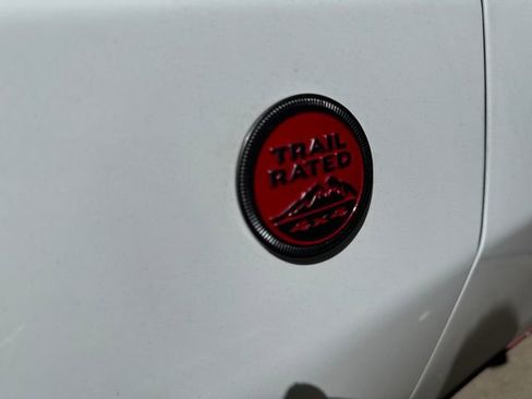 Used 2022 Jeep Compass Trailhawk w/ Trailhawk Elite Group AWD/4WD image 22