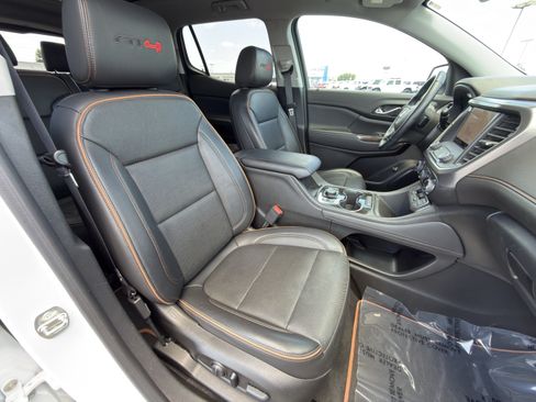 Used 2023 GMC Acadia AT4 w/ Technology Package AWD/4WD image 18
