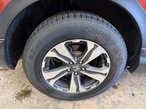 Used 2020 Honda CR-V LX image 10