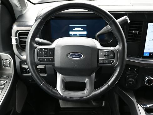 Used 2024 Ford F350 Lariat w/ Chrome Package AWD/4WD image 15