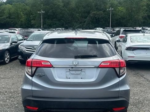 Used 2020 Honda HR-V LX image 3