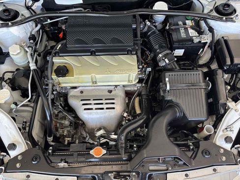 Used 2011 Mitsubishi Galant SE image 29