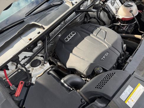 Used 2018 Audi Q5 2.0T Premium Plus w/ Premium Plus Package AWD/4WD image 21