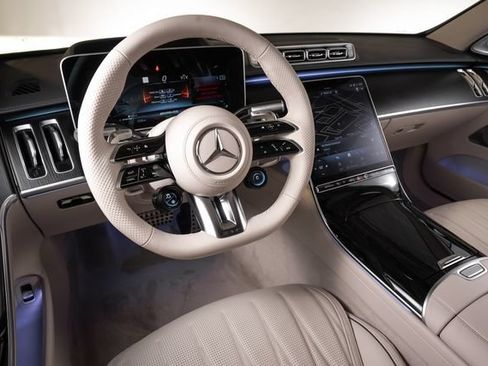 Used 2024 Mercedes-Benz S 63 AMG S image 29