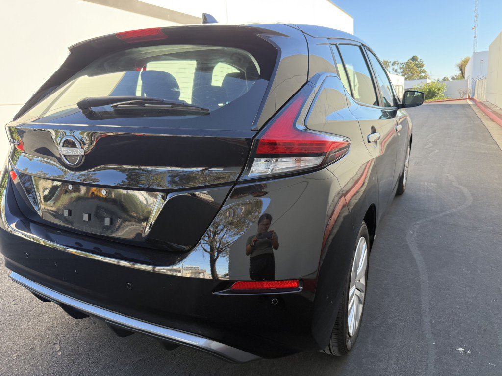 Used 2024 Nissan Leaf S FWD image 8
