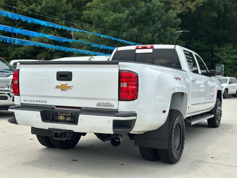 Used 2016 Chevrolet Silverado 3500 High Country w/ Duramax Plus Package AWD/4WD image 7