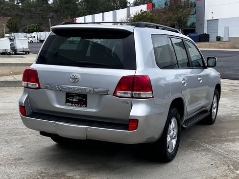 Used 2008 Toyota Land Cruiser AWD/4WD image 38