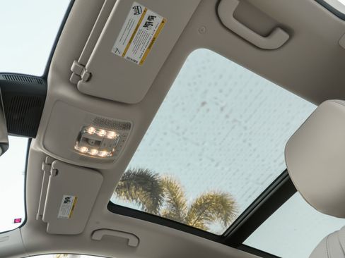 Used 2022 Mercedes-Benz GLE 350 image 22