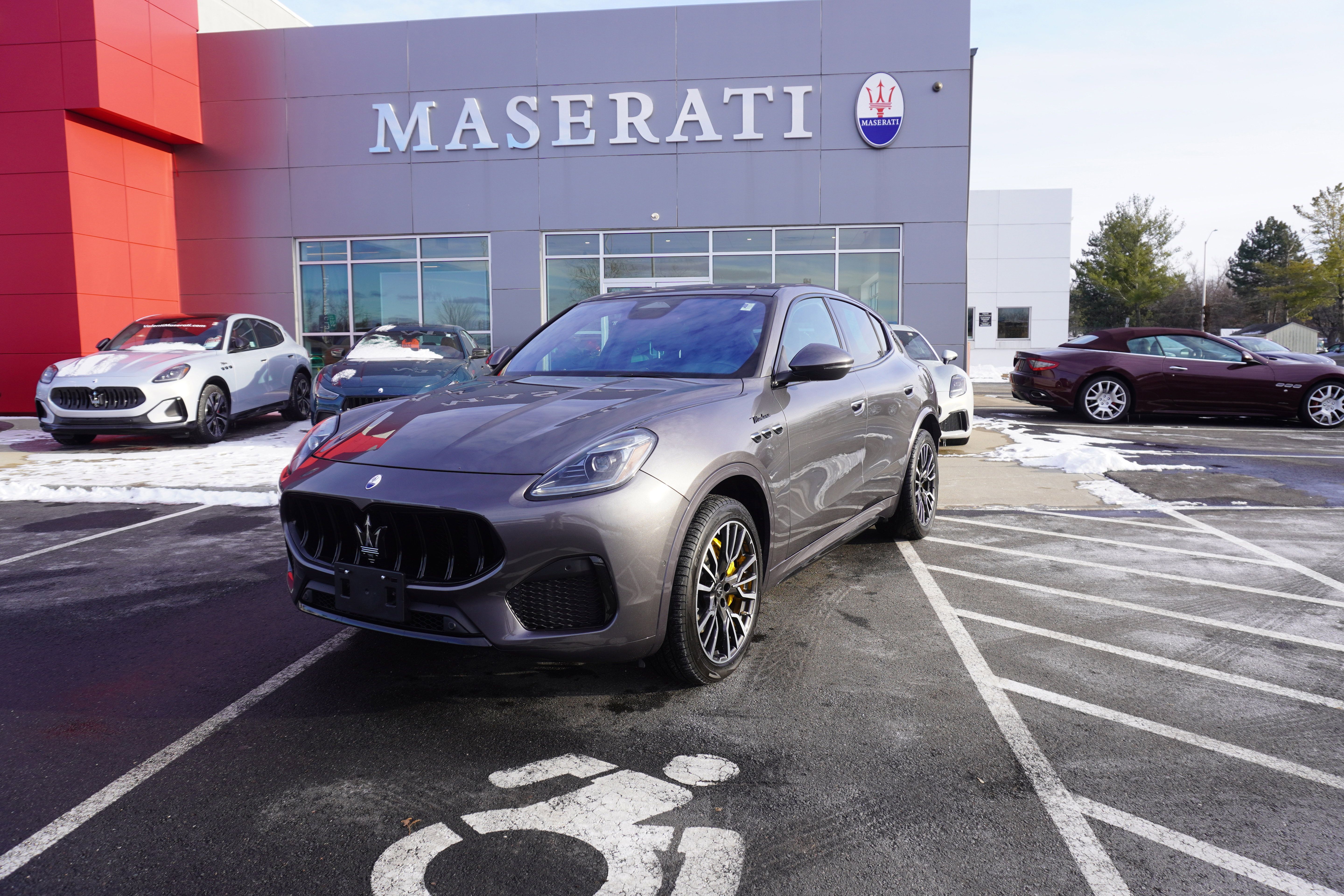 Used 2023 Maserati Grecale Modena AWD/4WD image 1