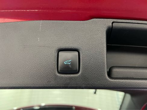 Used 2022 Ford Escape SEL image 12