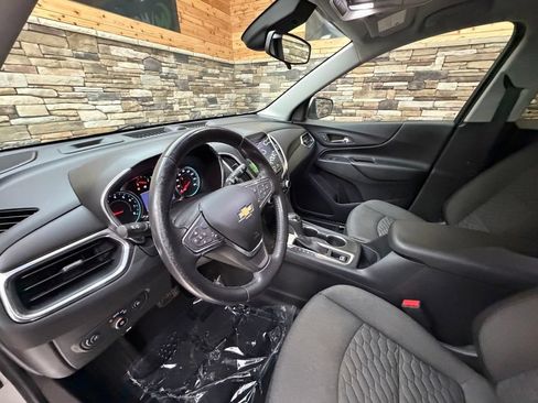 Used 2020 Chevrolet Equinox LT AWD/4WD image 9