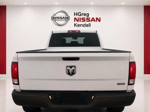 Used 2018 RAM 1500 Tradesman RWD image 6