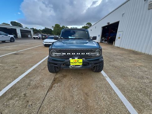 Used 2022 Ford Bronco Badlands image 5