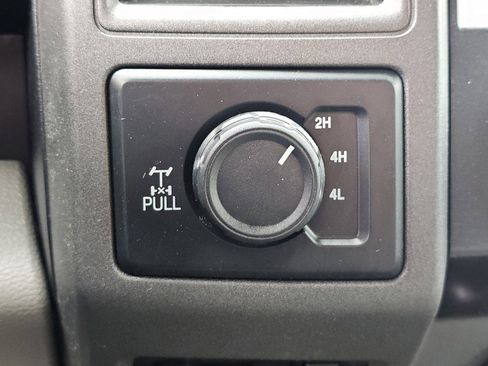Used 2021 Ford F250 XL w/ Power Equipment Group AWD/4WD image 11