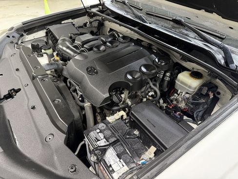 Used 2016 Toyota 4Runner TRD Pro image 10