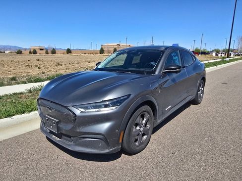 Used 2023 Ford Mustang Mach-E Select image 12