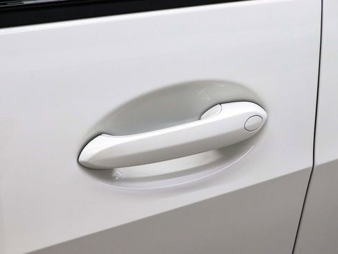 Used 2026 BMW X5 M60i image 56