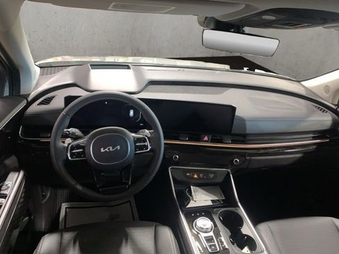 New 2026 Kia Carnival SX Prestige image 12