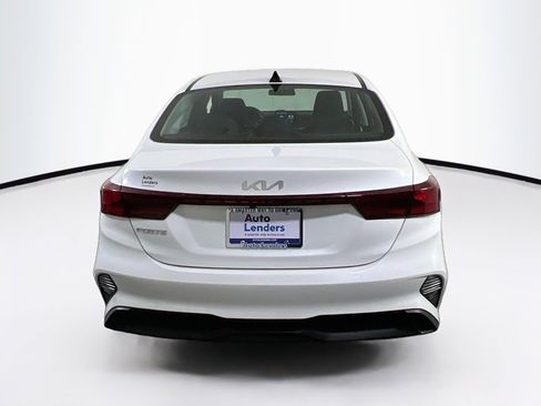 Used 2022 Kia Forte LXS w/ LXS Technology Package image 6