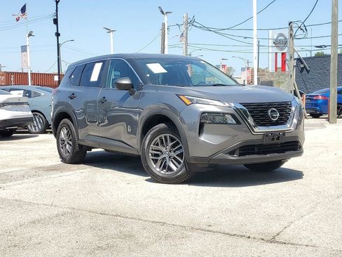 Used 2021 Nissan Rogue S AWD/4WD image 1