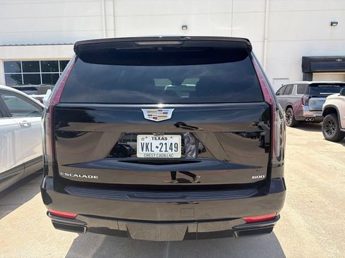 Used 2022 Cadillac Escalade Sport w/ Touring Package AWD/4WD image 11